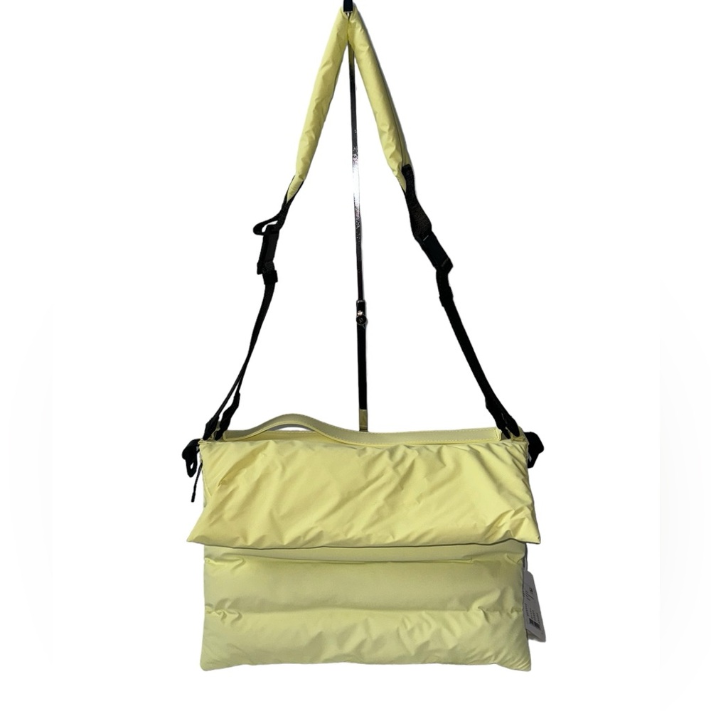 NWT RAINS Loop Crossbody Bag Straw Yellow Unixes - Picture 2 of 5